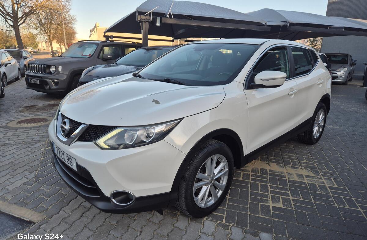 NISSAN Qashqai 1.5 dCi Acenta