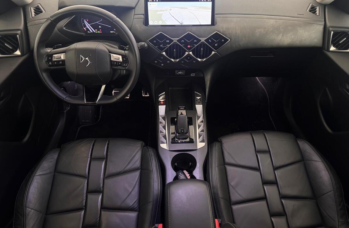 DS DS 3 1.2 PureTech Ópera EAT8