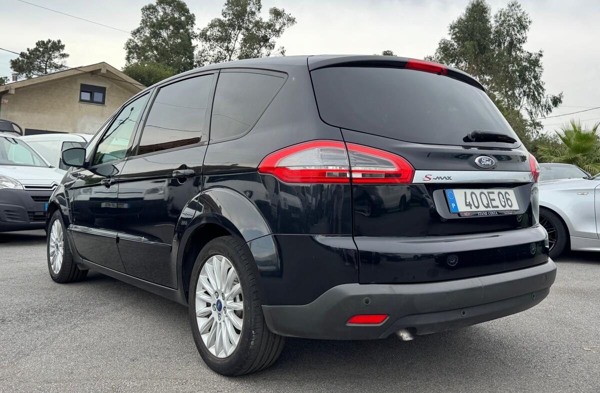 FORD S-MAX 2.2 TDCi Titanium S 7L