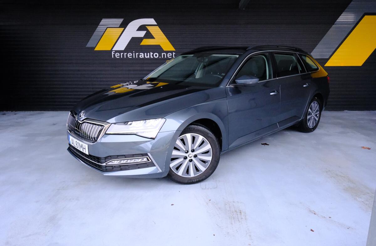 SKODA Superb 1.4 TSI iV Ambition DSG