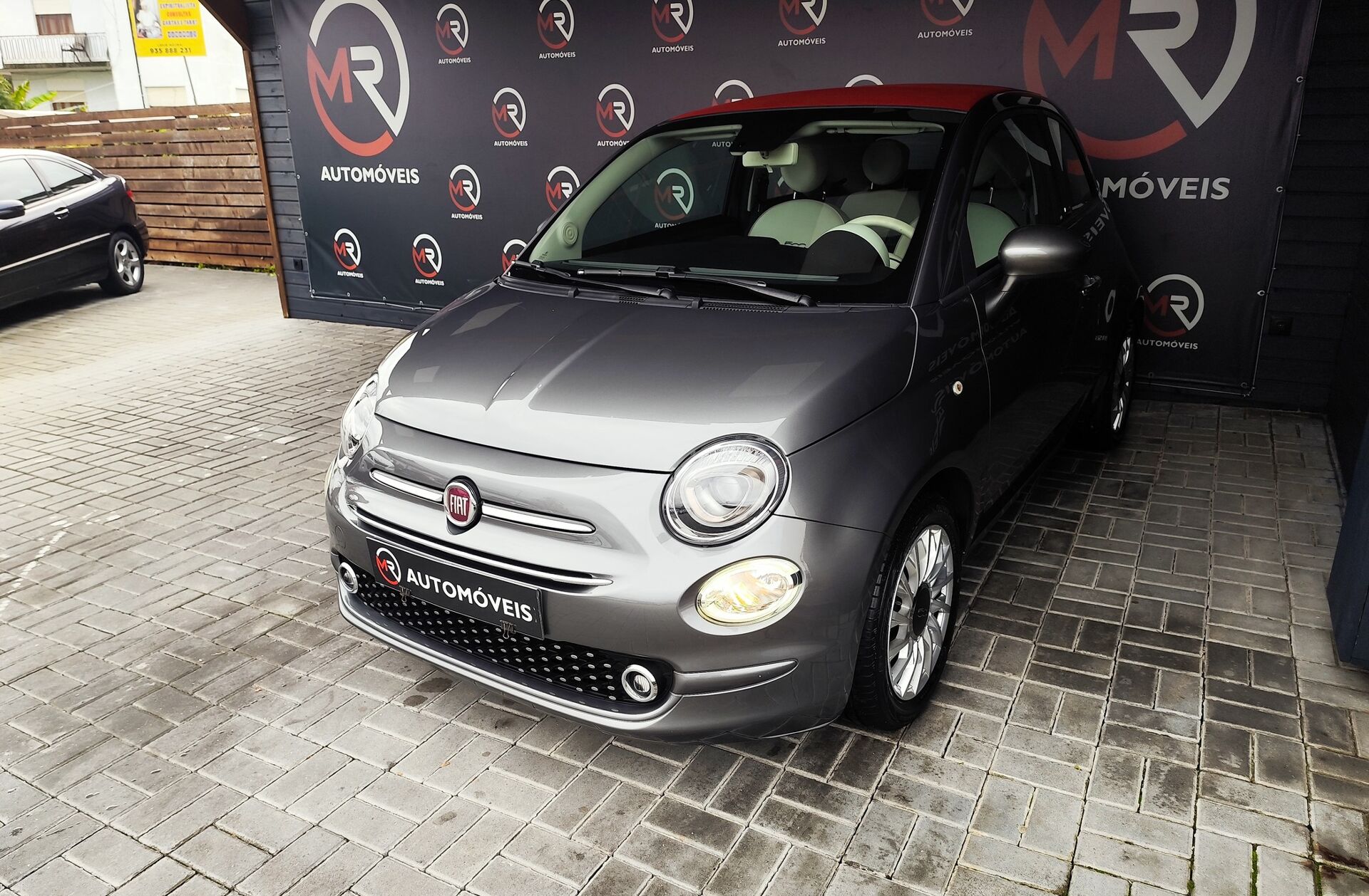 FIAT 500 C 1.0 Hybrid Lounge