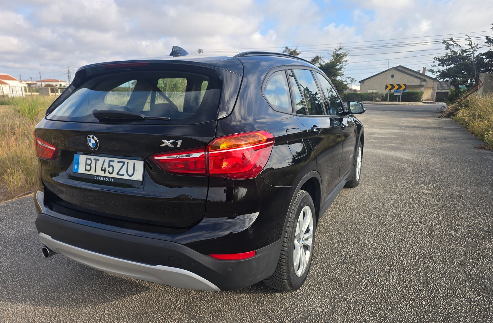 BMW X1 16 d sDrive Advantage