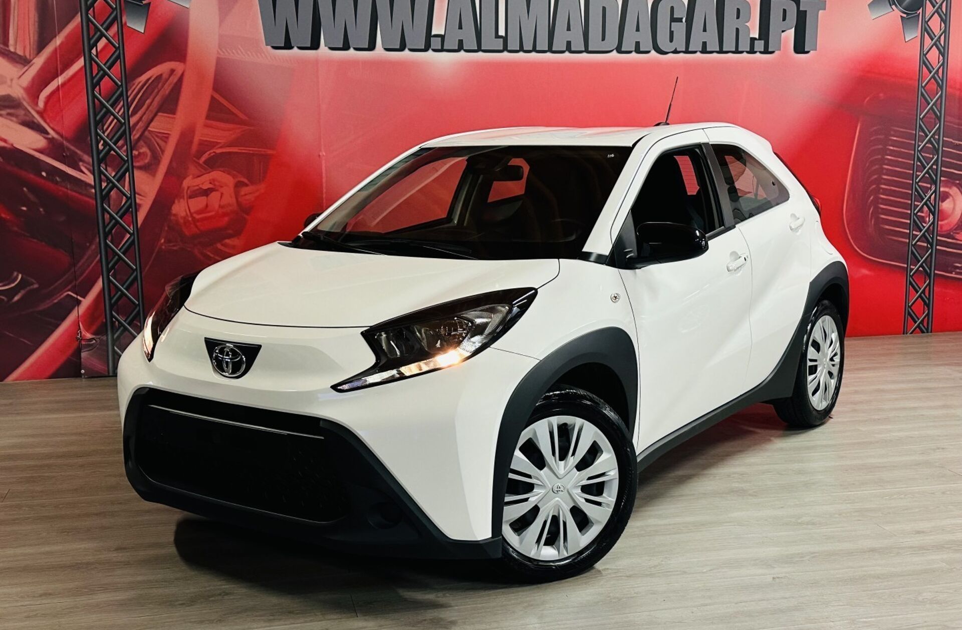 TOYOTA Aygo X 1.0 Play