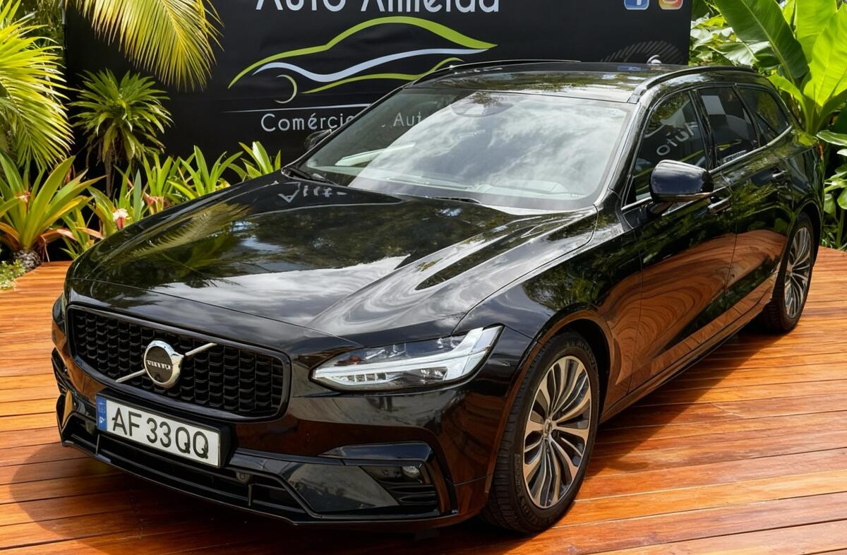 VOLVO V90 2.0 B4 R-Design Geartronic