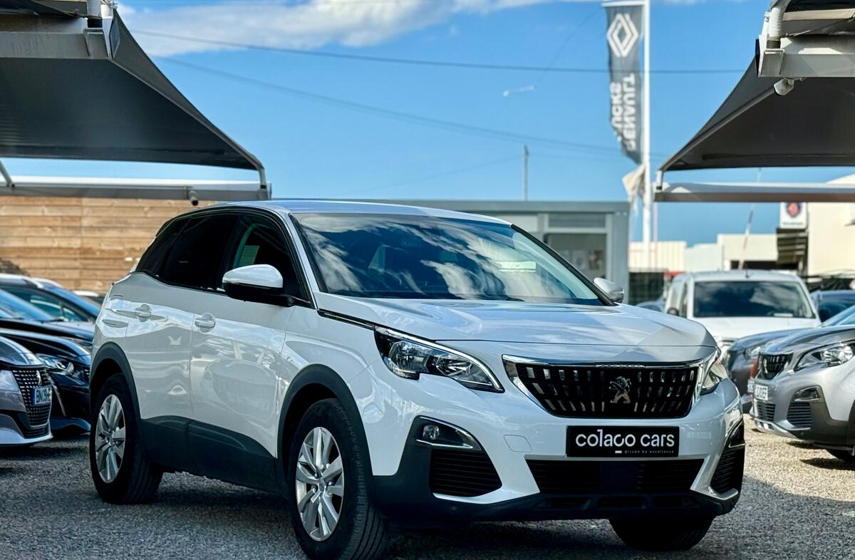 PEUGEOT 3008 1.5 BlueHDi Active