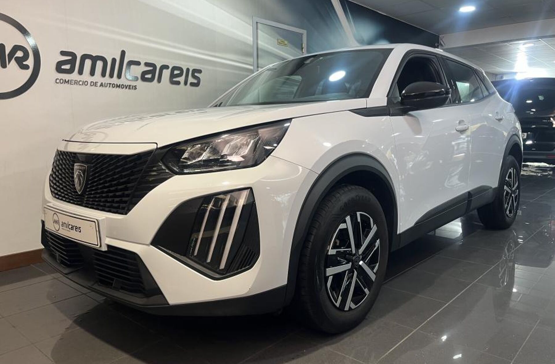 PEUGEOT 2008 1.2 PureTech Style