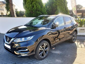 NISSAN Qashqai 1.5 dCi N-Connecta J18+Led