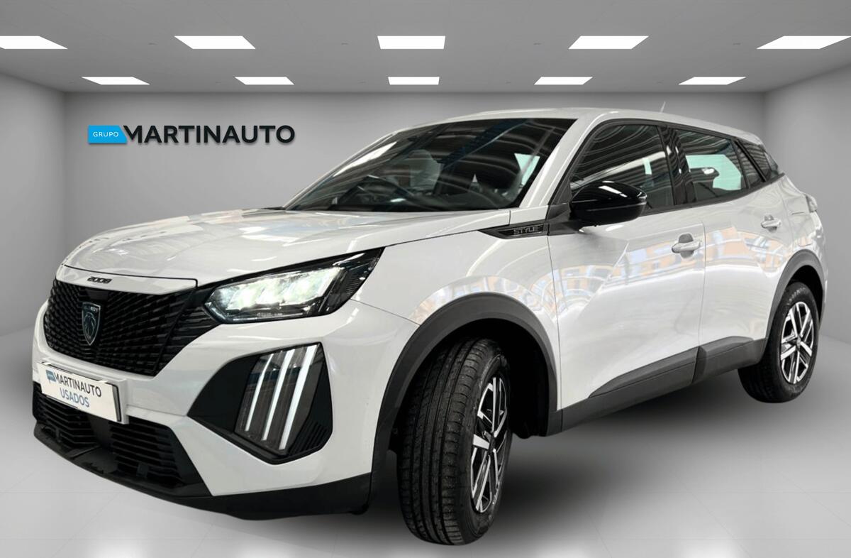 PEUGEOT 2008 e- 54 kWh Style