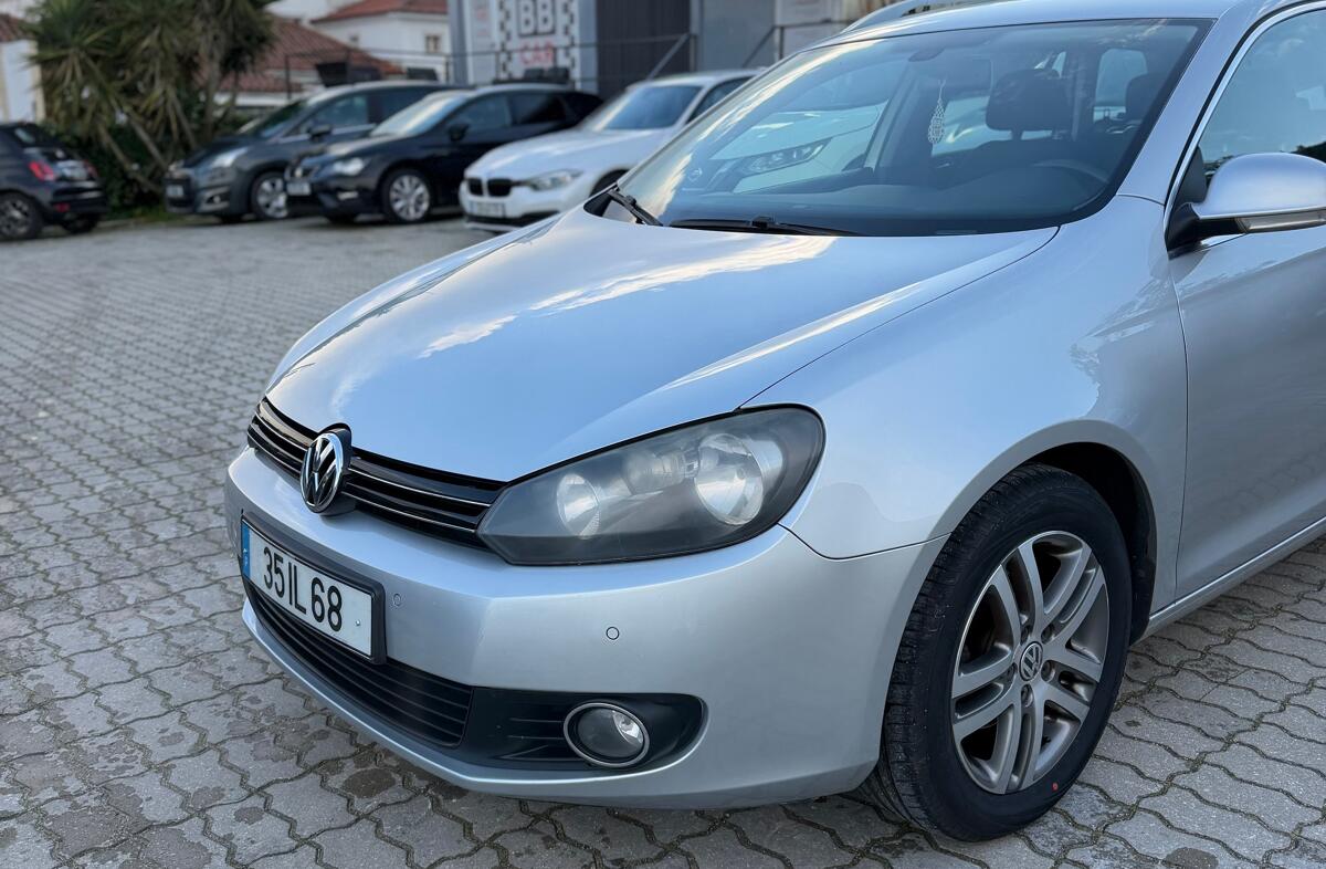 VOLKSWAGEN Golf Variant 1.9 TDi Confortline