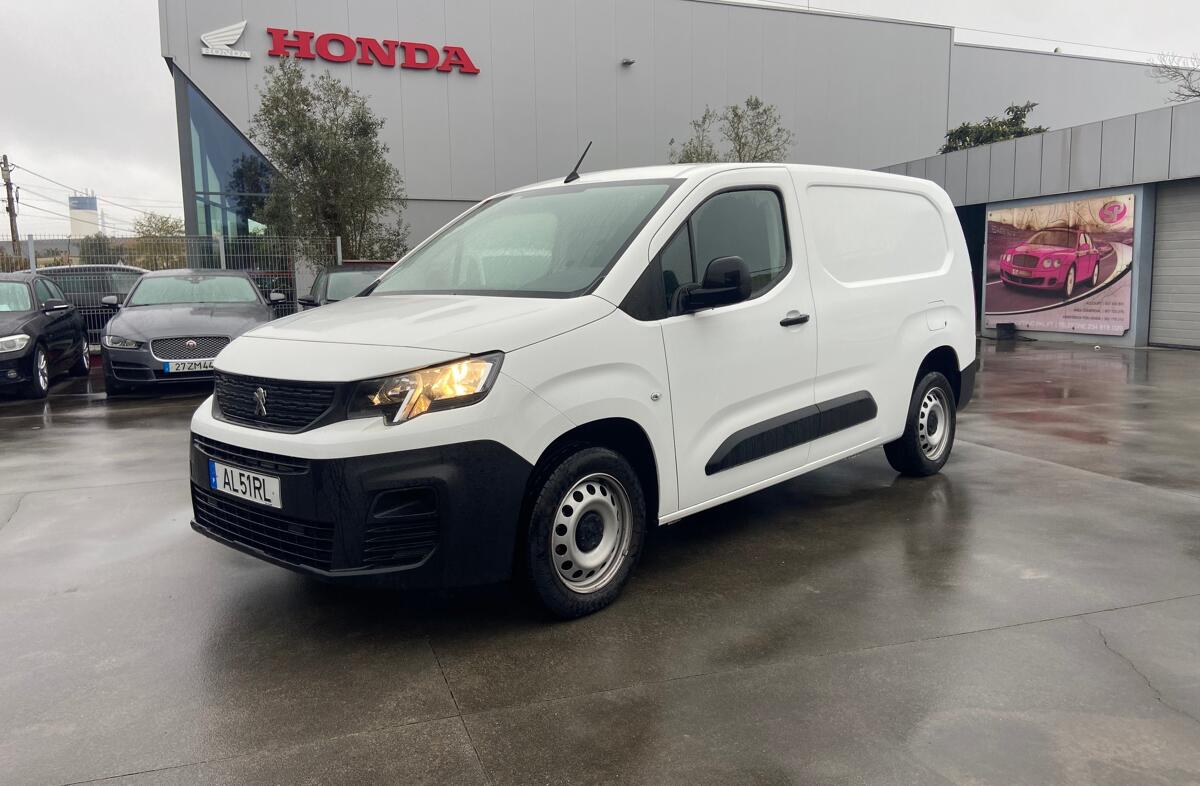 PEUGEOT Partner 1.5 BlueHDi Pro Standard