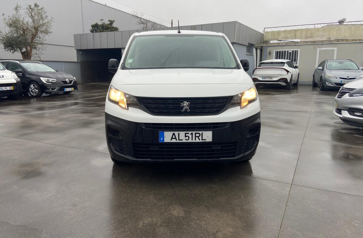 PEUGEOT Partner 1.5 BlueHDi Pro Standard