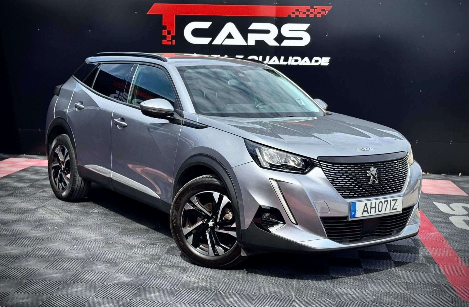 PEUGEOT 2008 1.2 PureTech Allure