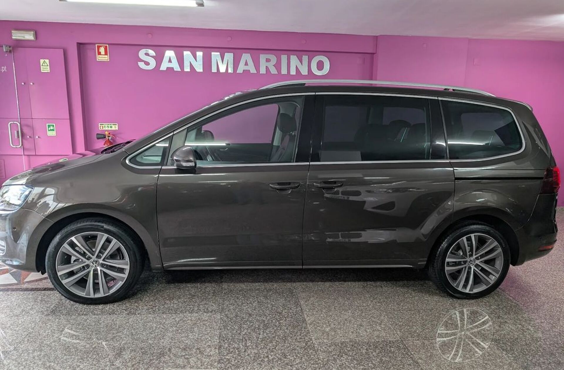 VOLKSWAGEN Sharan 1.4 TSI Highline DSG