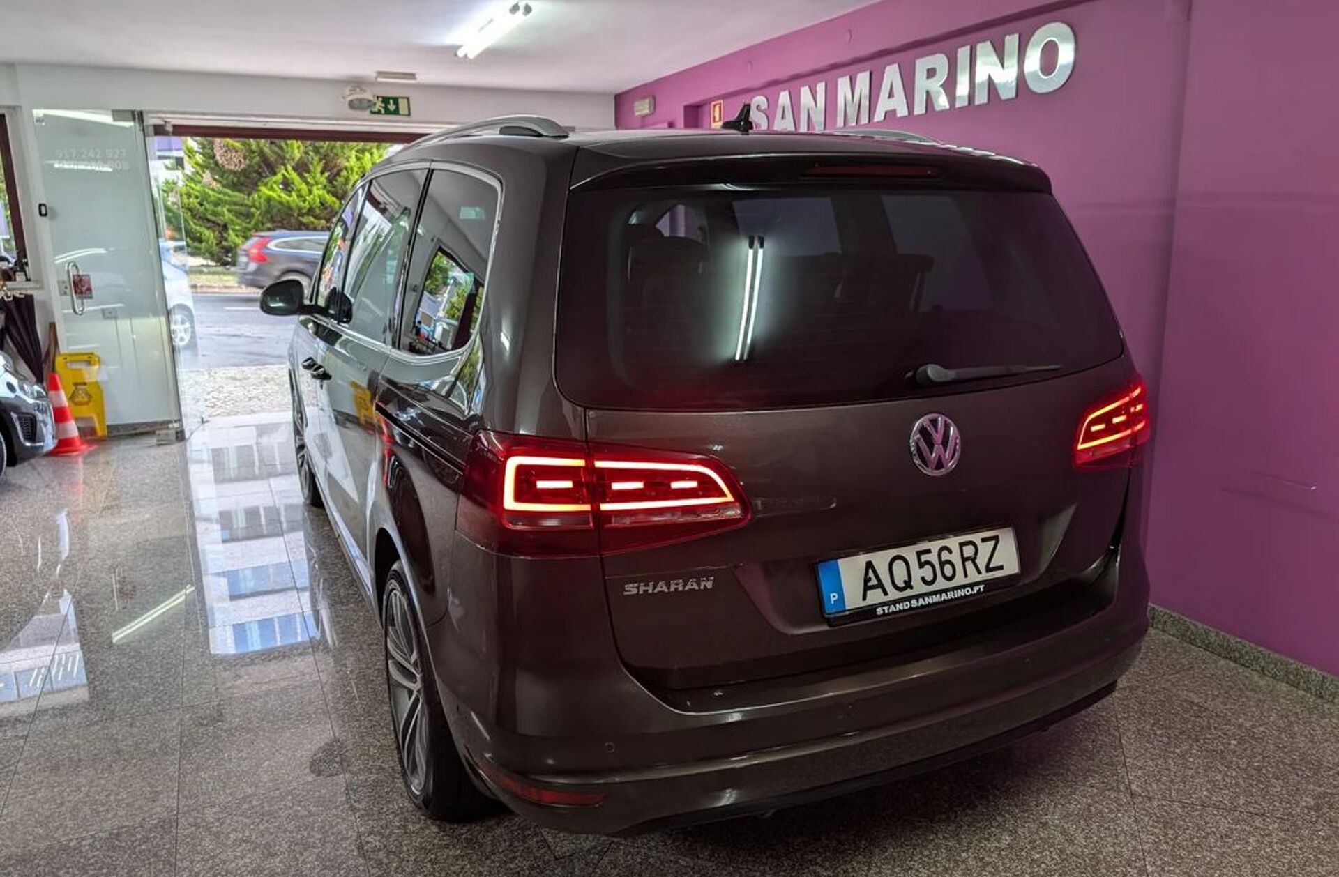VOLKSWAGEN Sharan 1.4 TSI Highline DSG