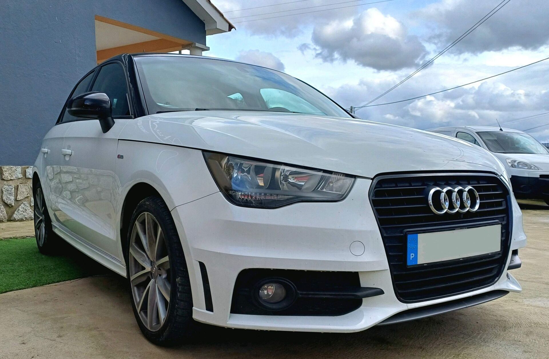 AUDI A1 1.6 TDI S-line