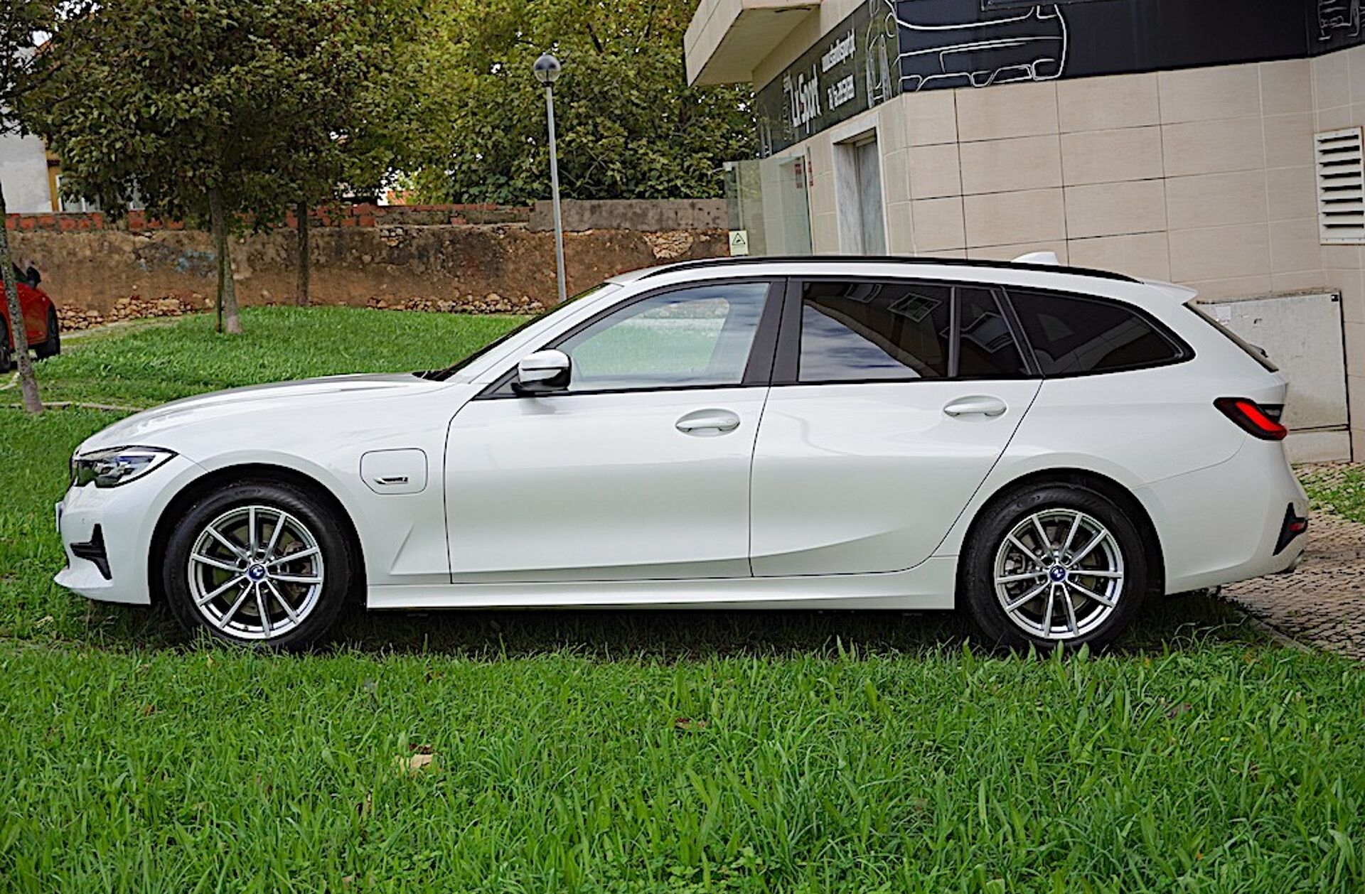 BMW Serie-3 320 e Touring Corporate Edition Auto