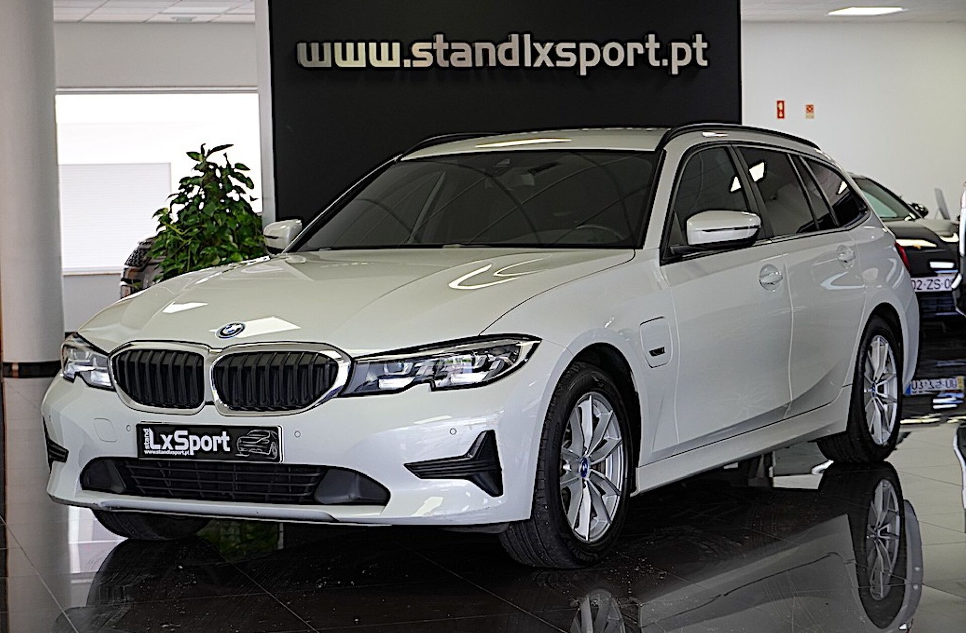 BMW Serie-3 320 e Touring Corporate Edition Auto