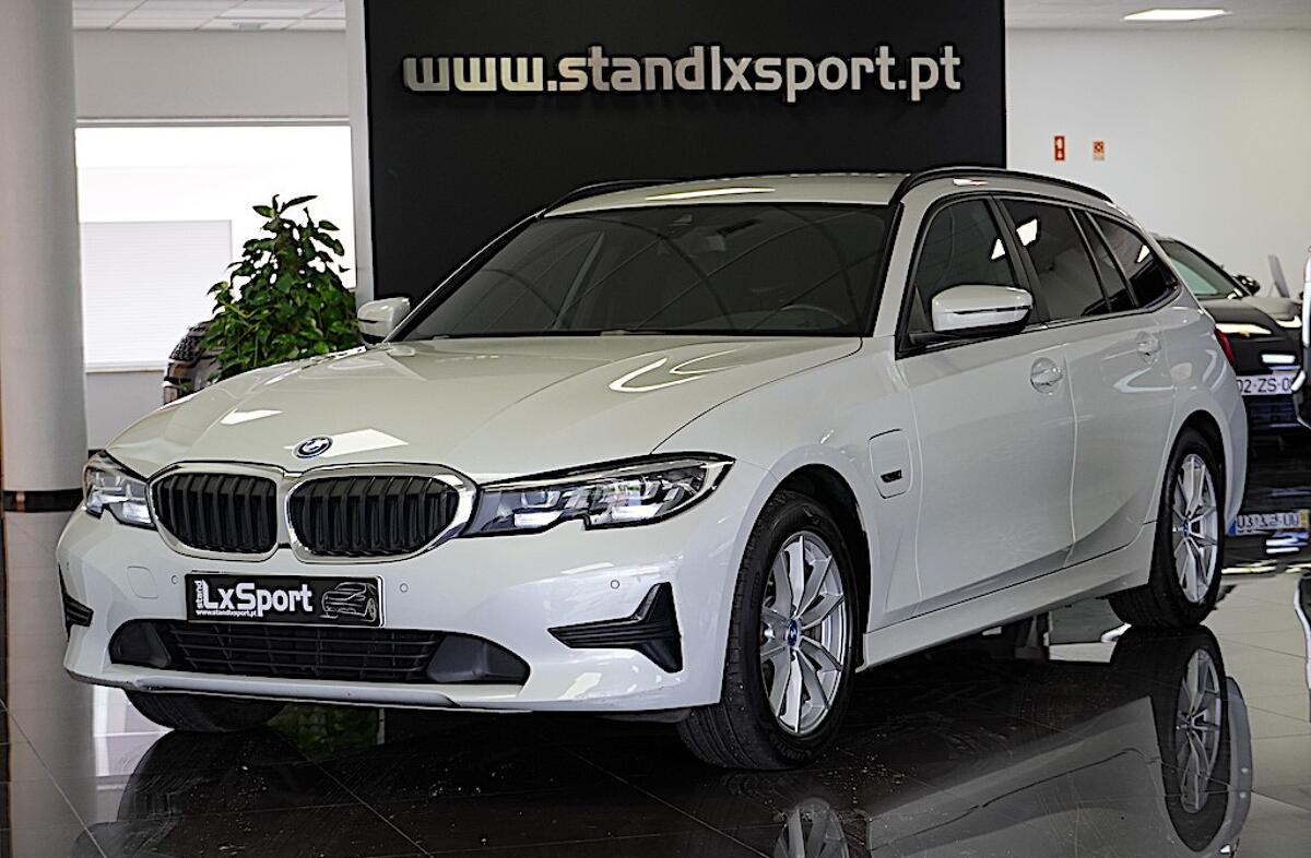 BMW Serie-3 320 e Touring Corporate Edition Auto