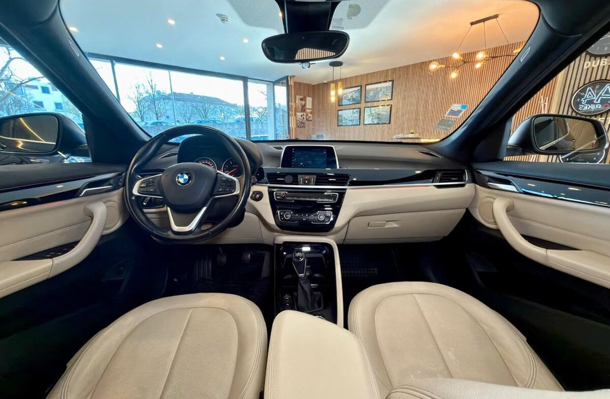 BMW X1 16 d sDrive Advantage
