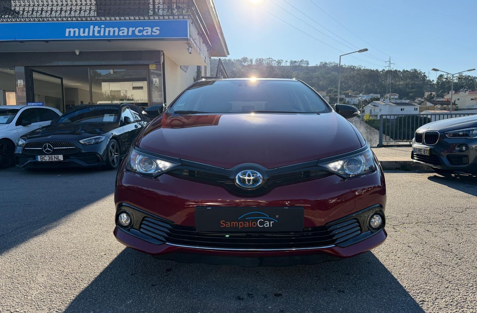 TOYOTA Auris TS 1.8 HSD Comfort+P.Sport