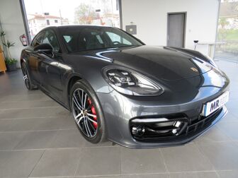 PORSCHE Panamera 4 E-Hybrid