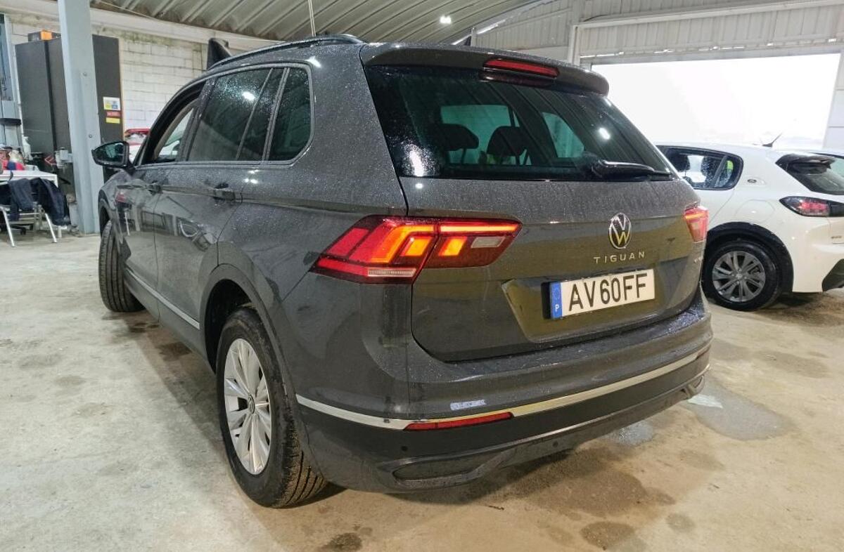 VOLKSWAGEN Tiguan 1.4 TSI eHybrid Conceptline DSG