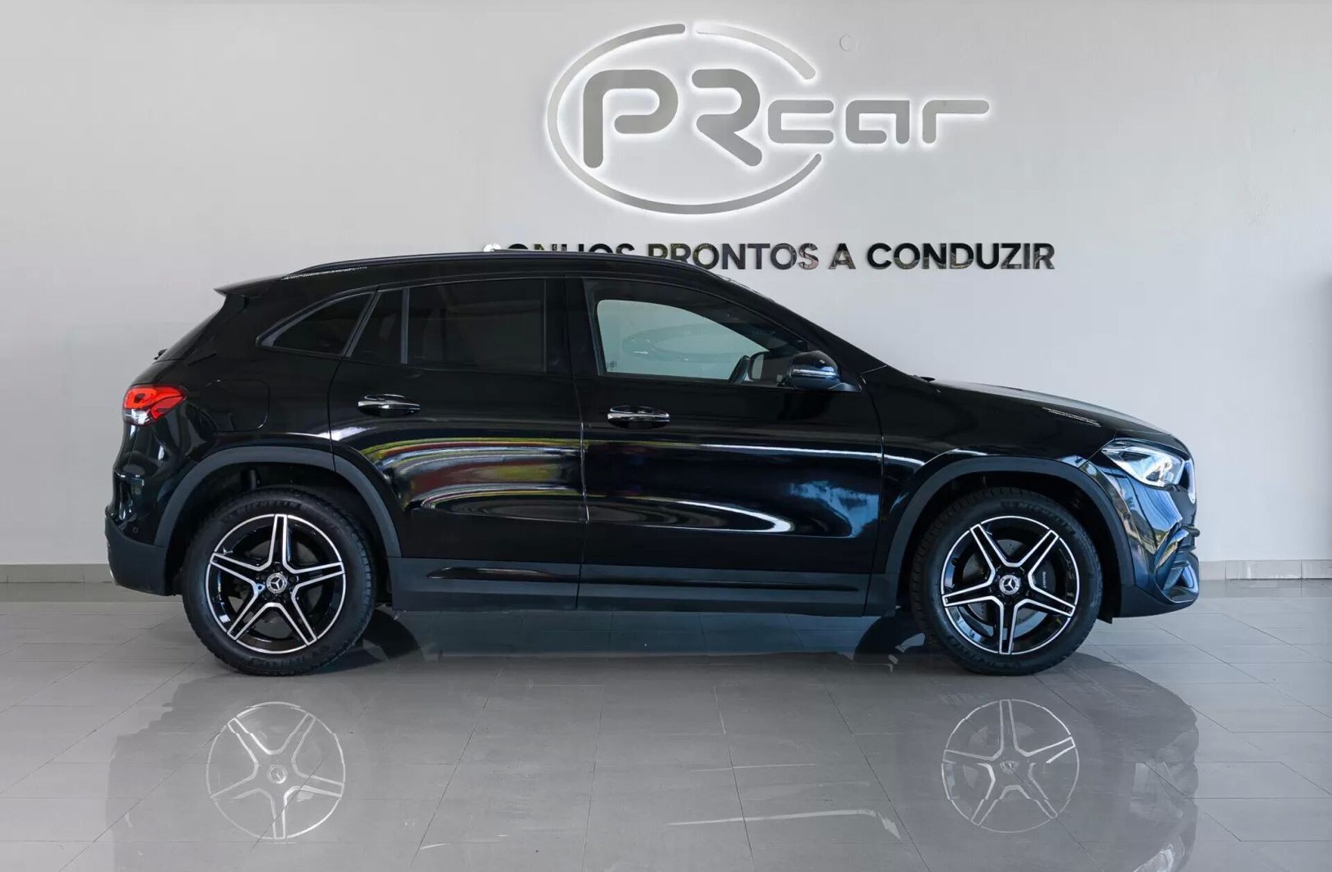 MERCEDES Classe GLA GLA 250 e AMG Line