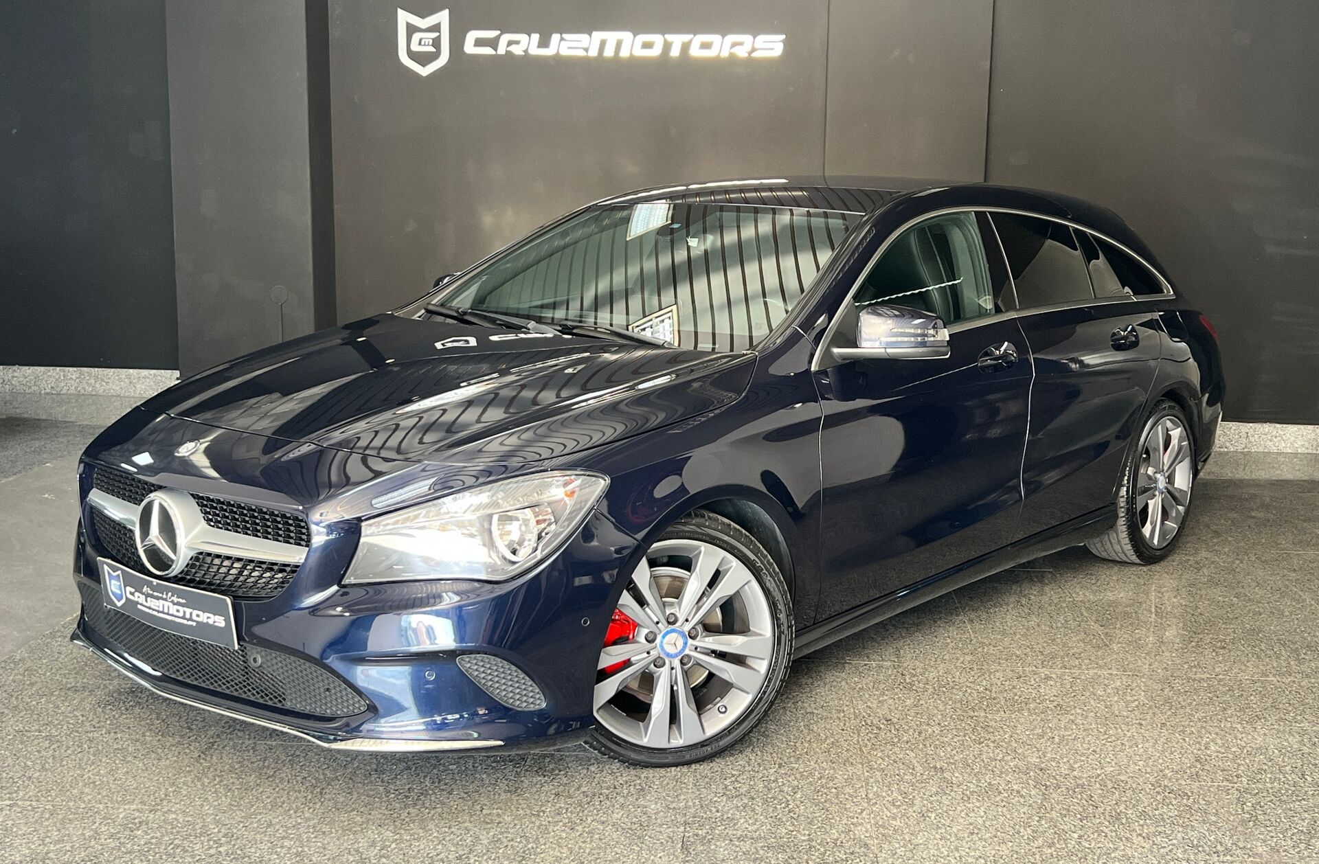 MERCEDES Classe CLA CLA 220 d AMG Line Aut.