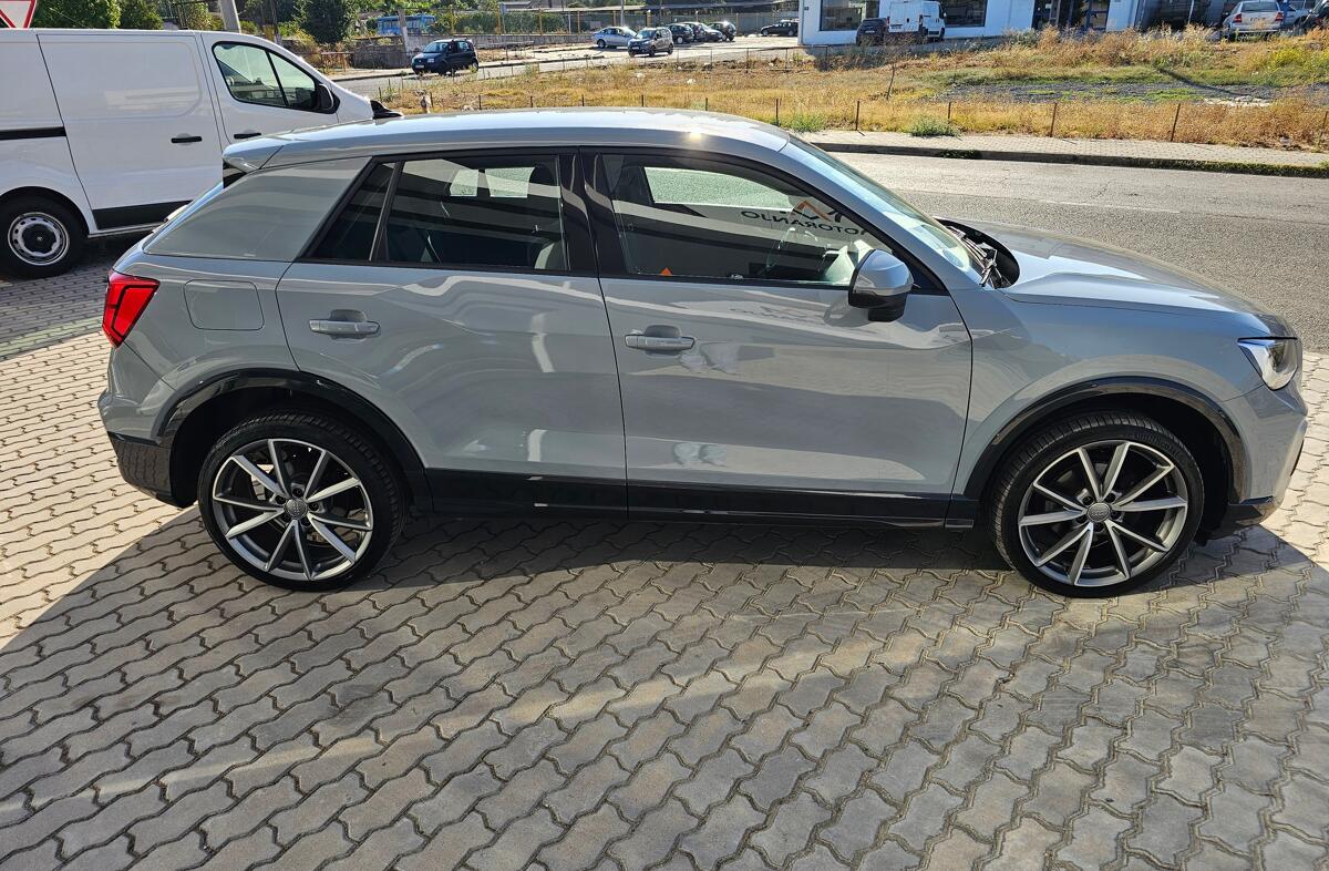 AUDI Q2 35 TFSI S tronic