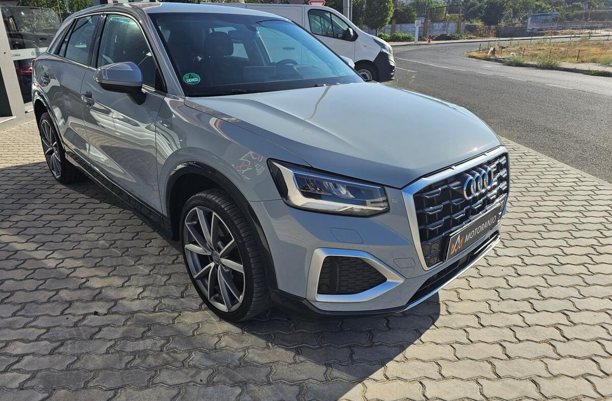 AUDI Q2 35 TFSI S tronic