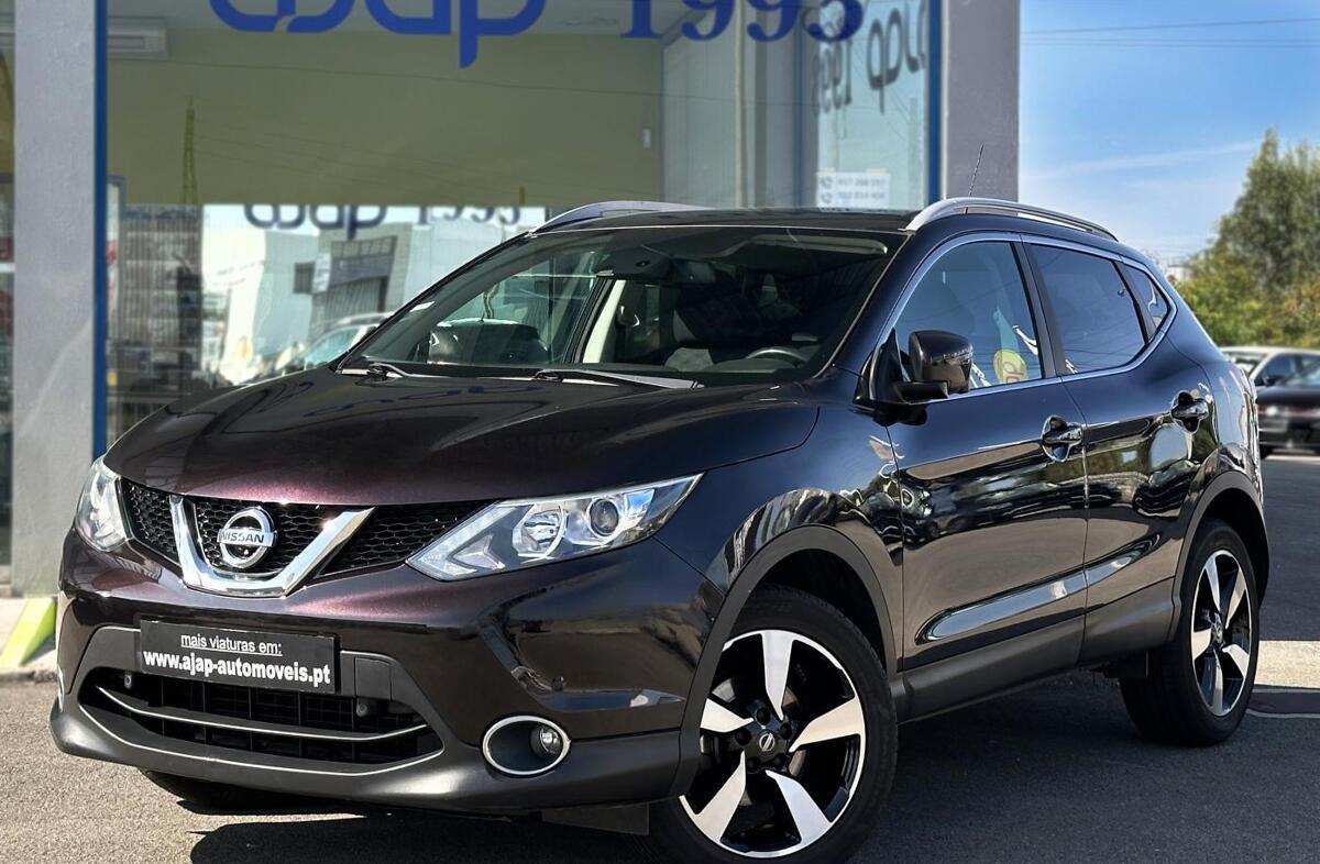NISSAN Qashqai 1.5 dCi N-Connecta