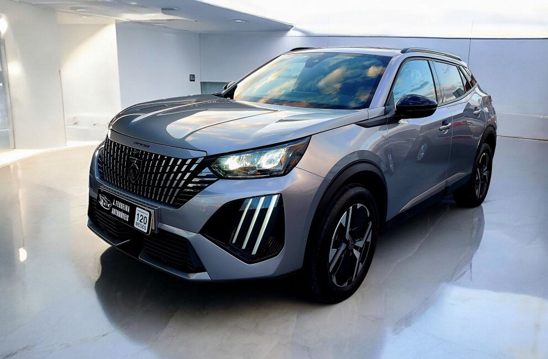 PEUGEOT 2008 1.2 PureTech Allure