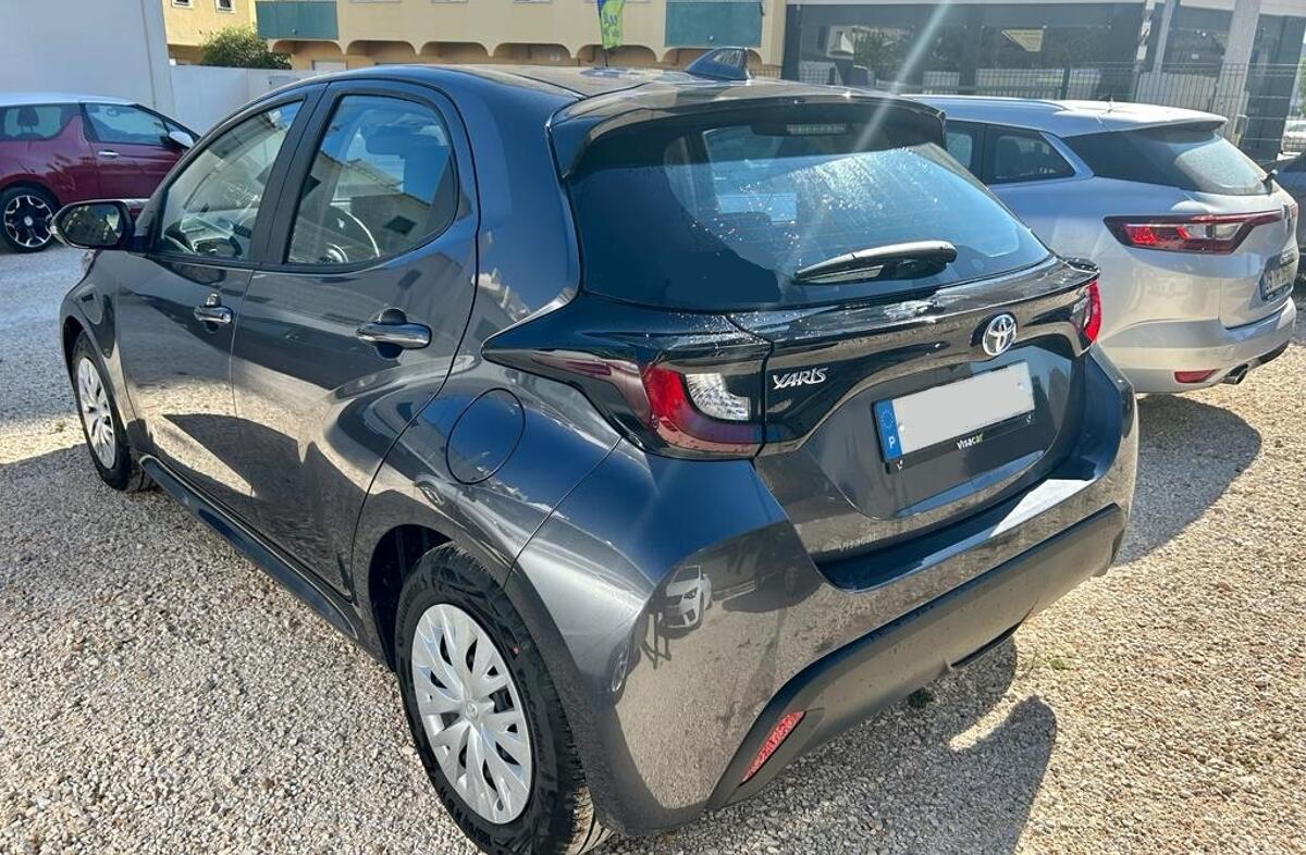 TOYOTA Yaris 1.5 HDF Comfort