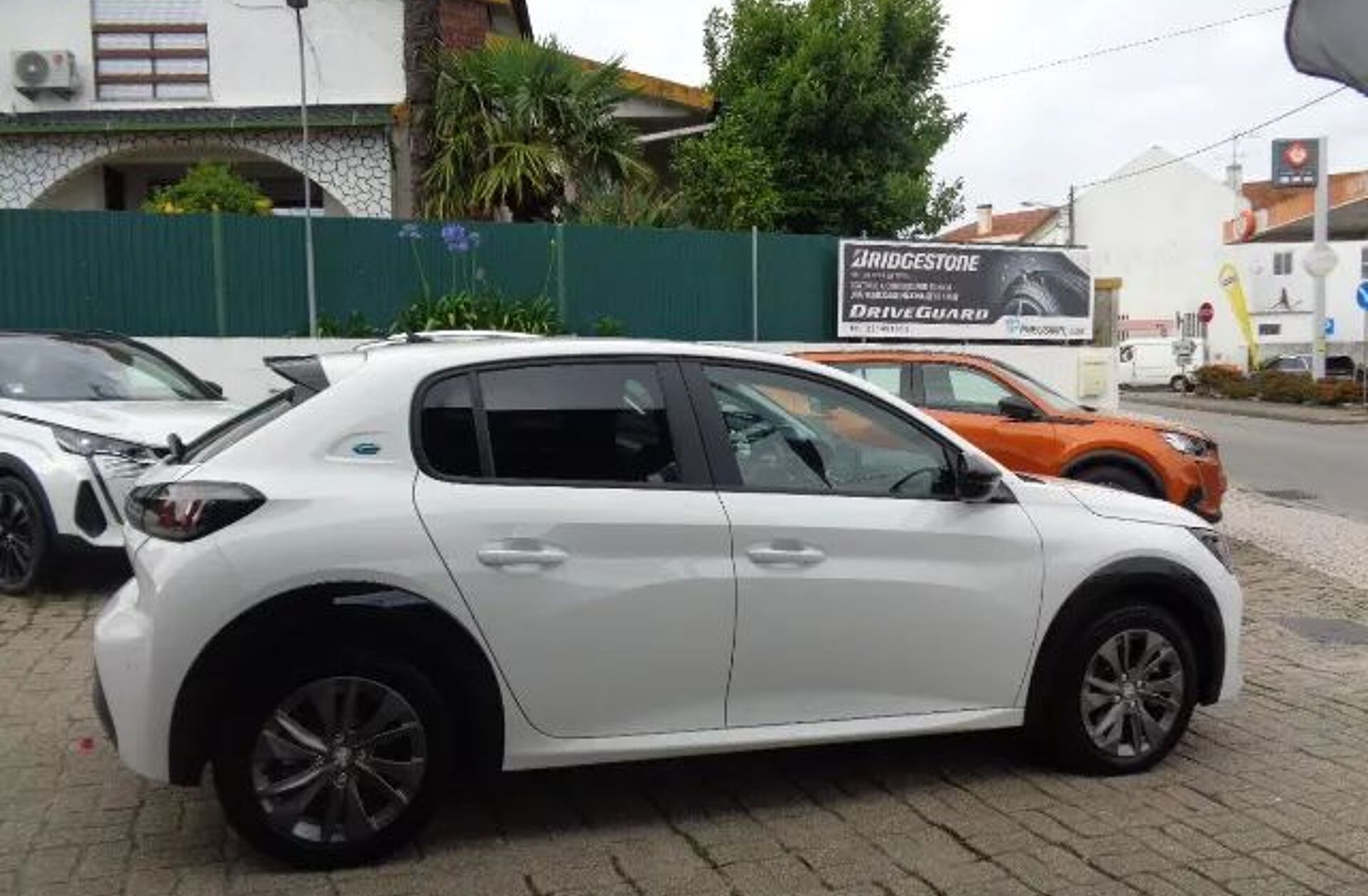 PEUGEOT 208 e- 50 kWh Active