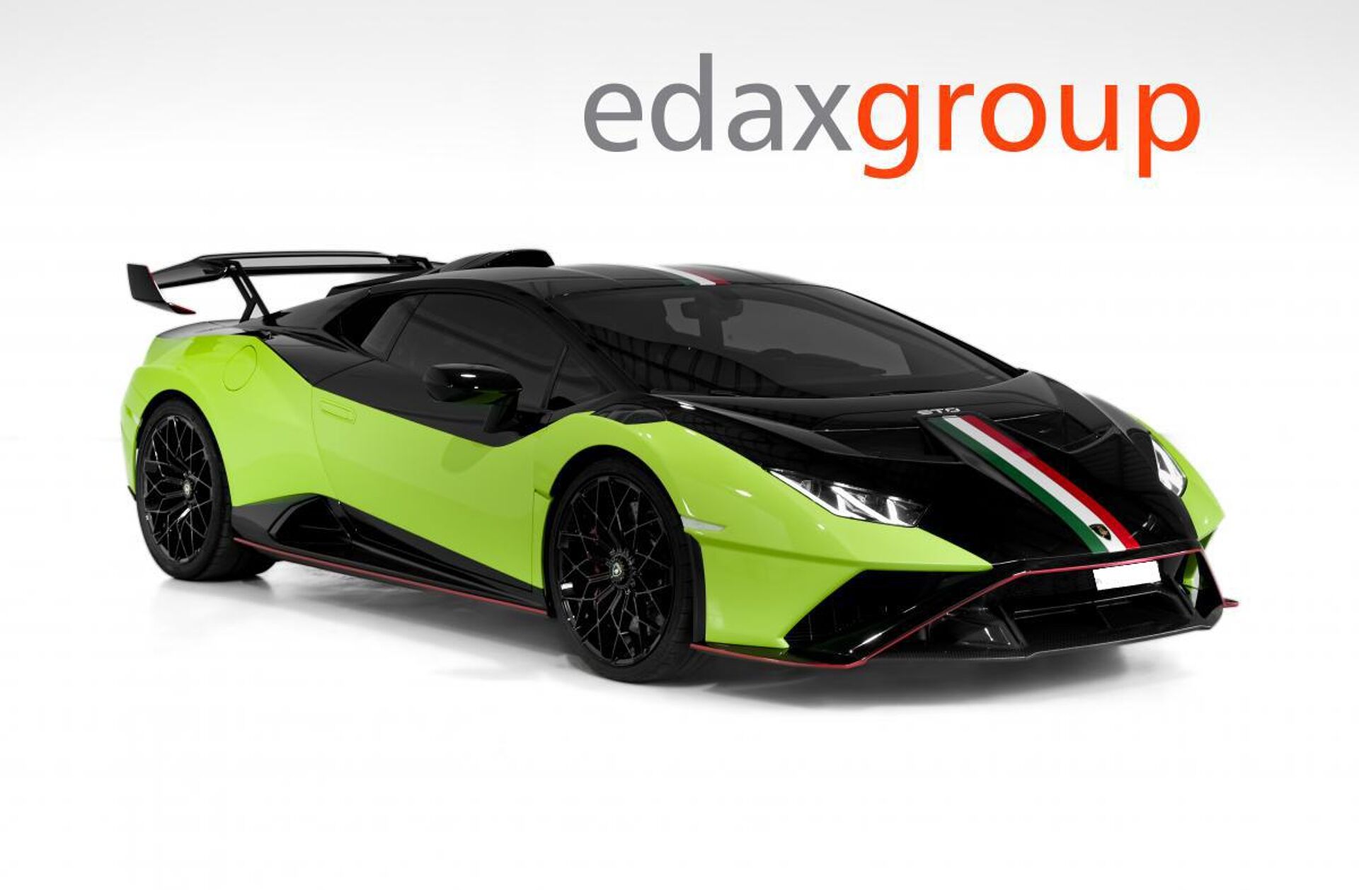 LAMBORGHINI Huracán STO