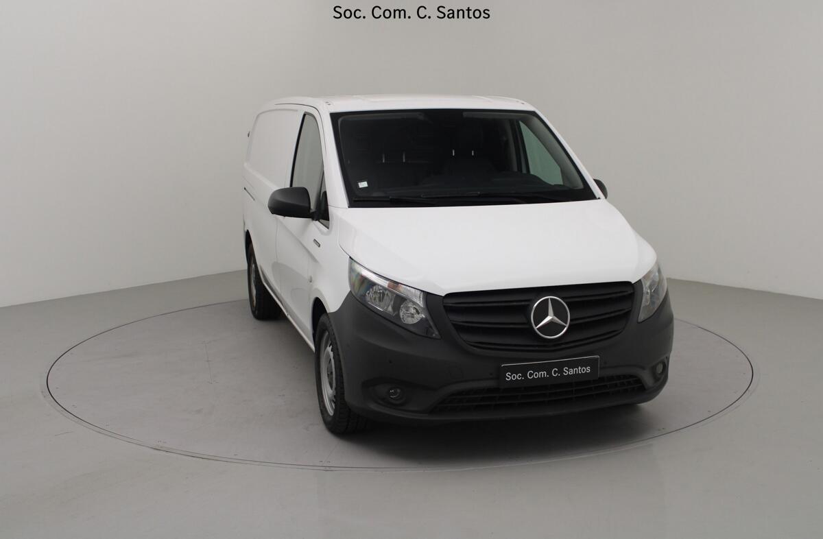 MERCEDES Vito e 111/32