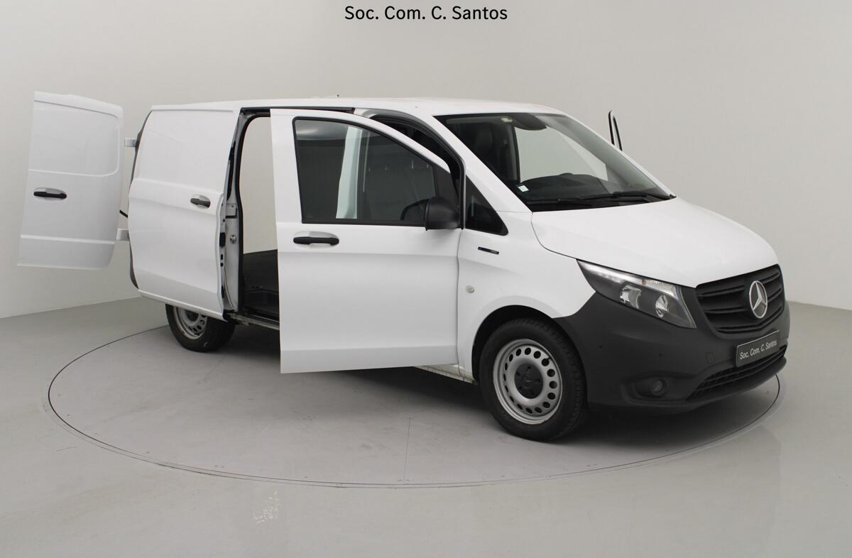 MERCEDES Vito e 111/32