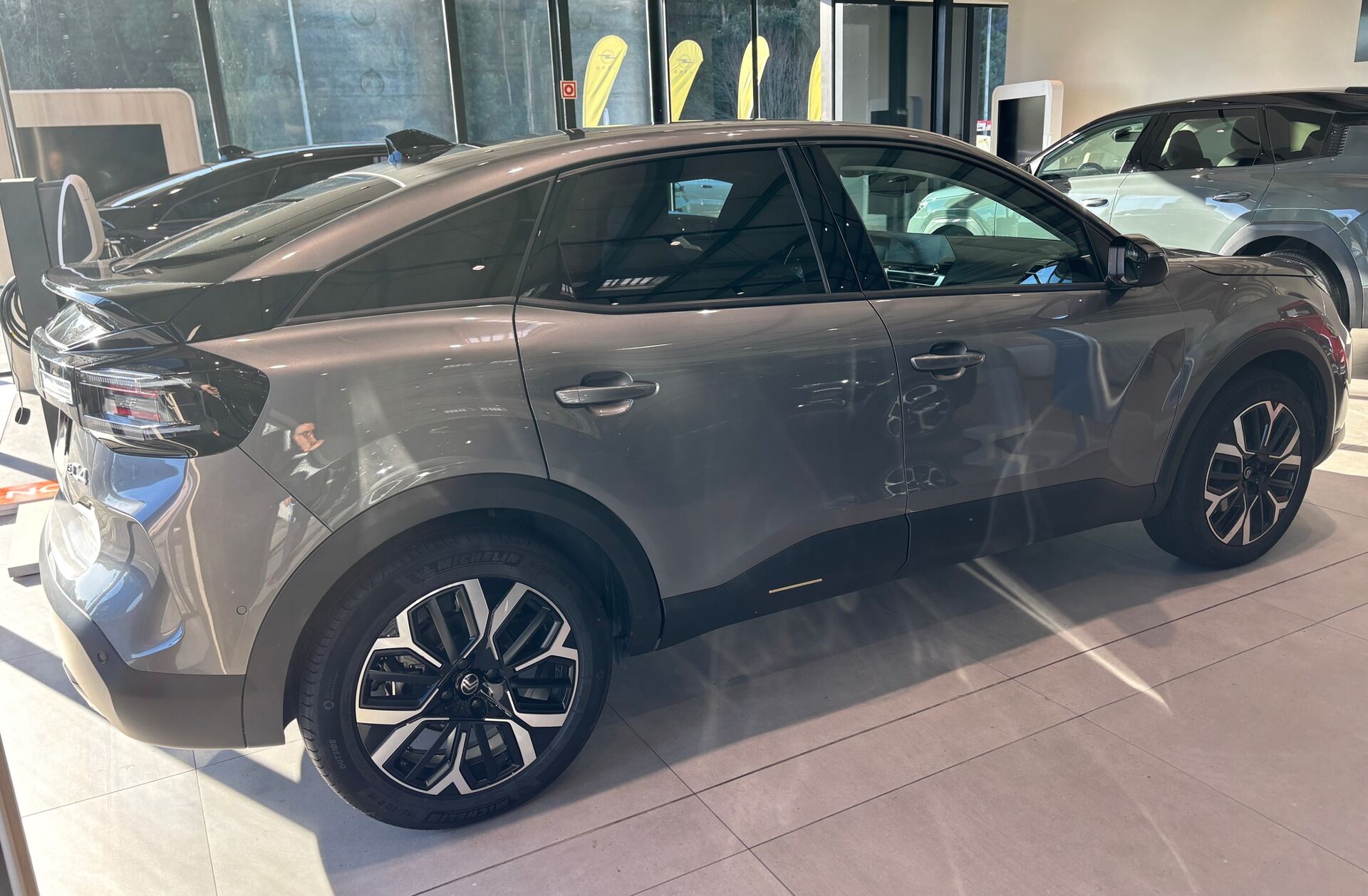 CITROEN C4 e- 54 kWh Max