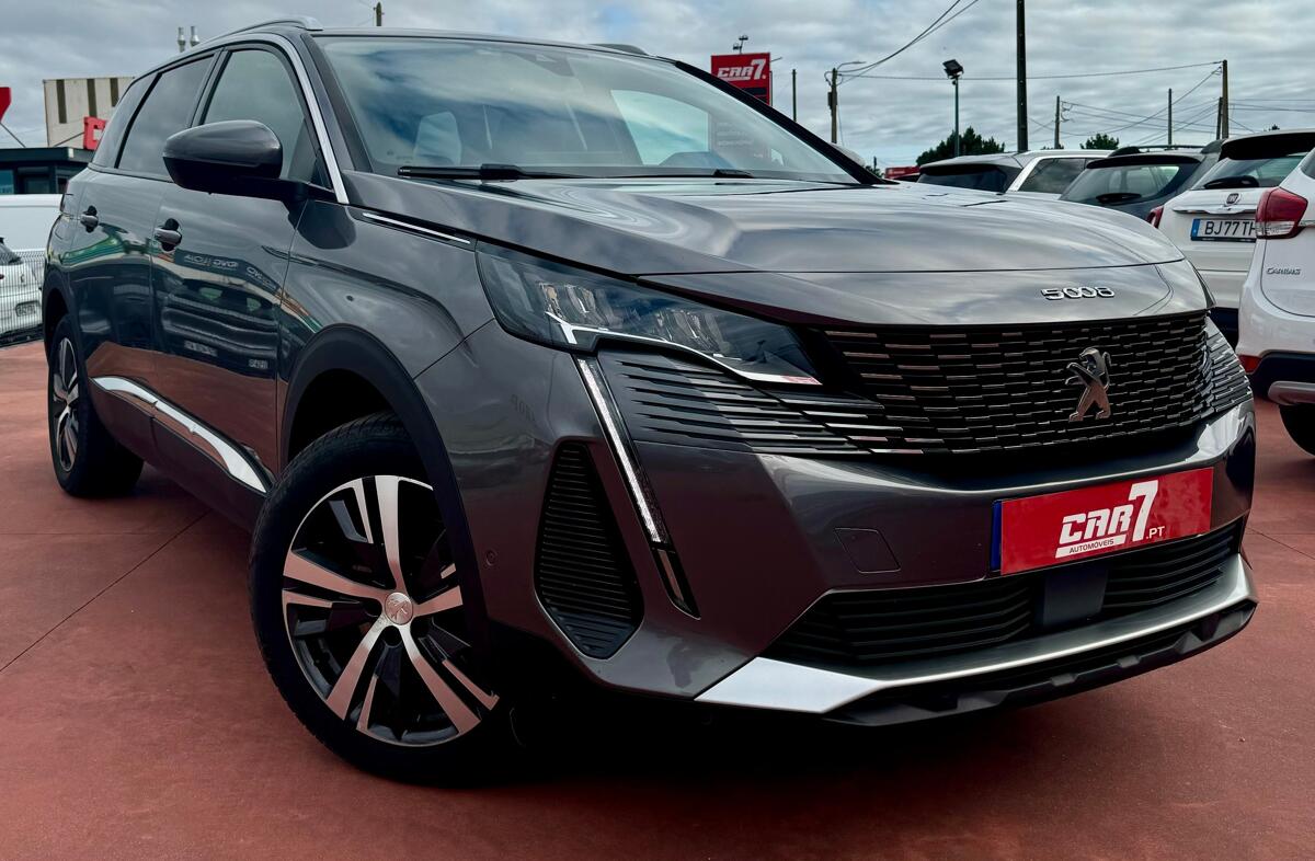 PEUGEOT 5008 1.5 BlueHDi Allure Pack