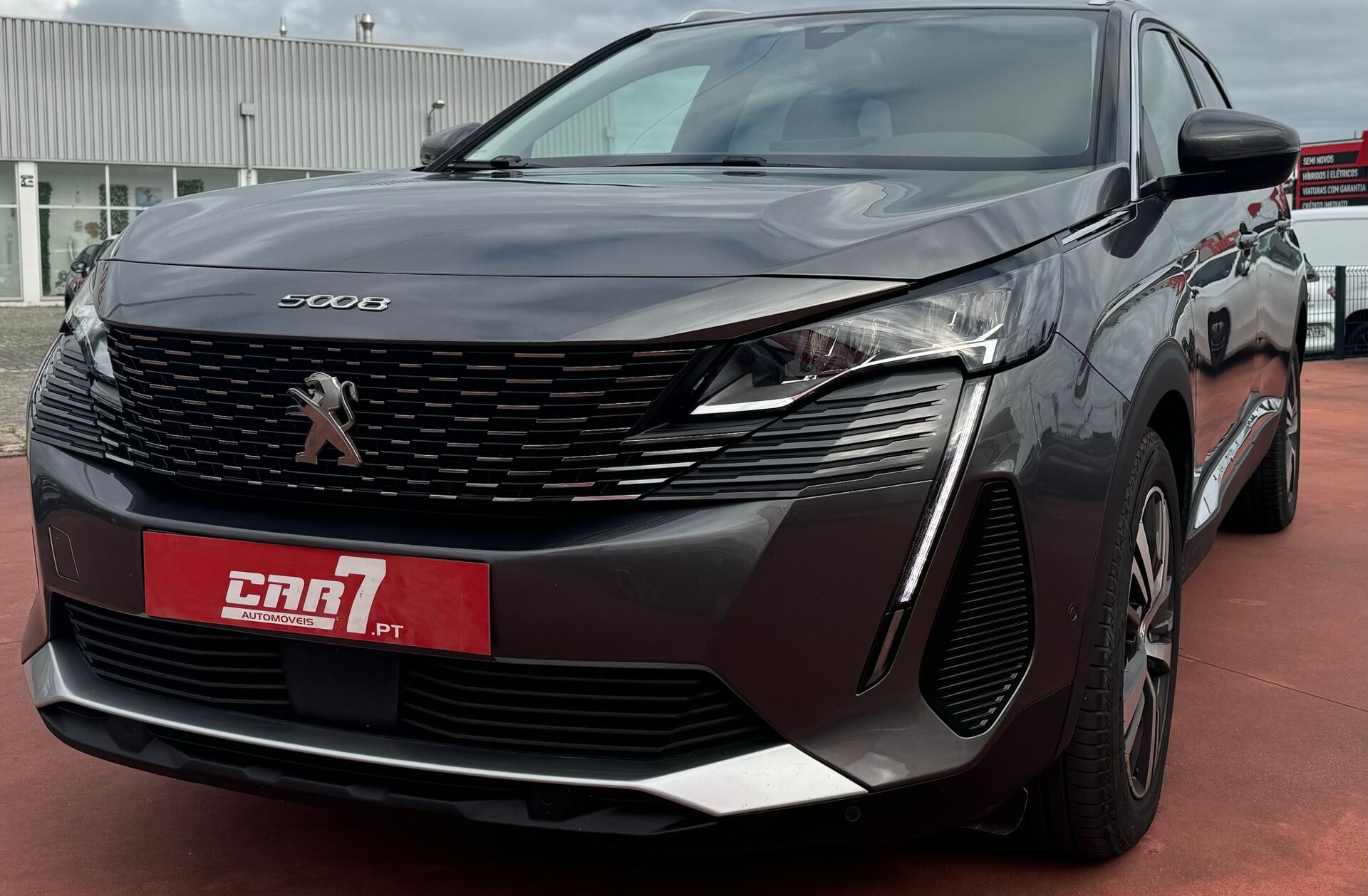 PEUGEOT 5008 1.5 BlueHDi Allure Pack