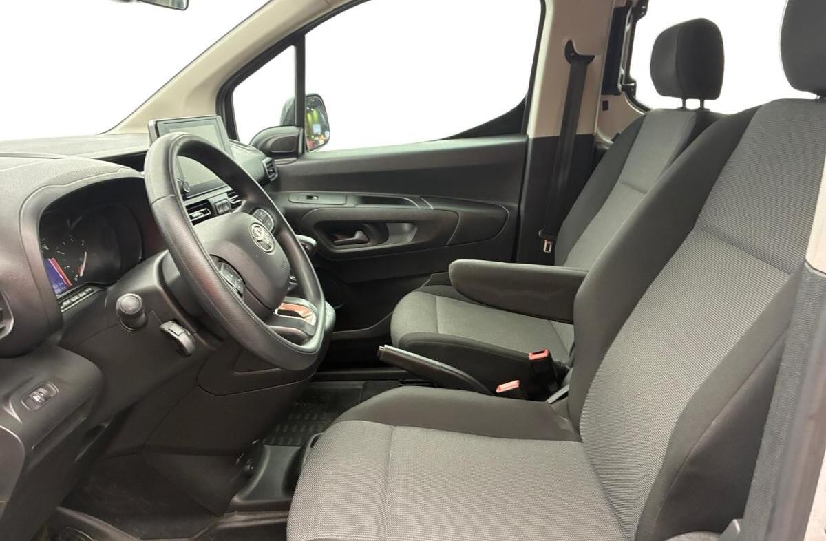 TOYOTA Proace City Verso Proace City 1.5D L1 Exclusive