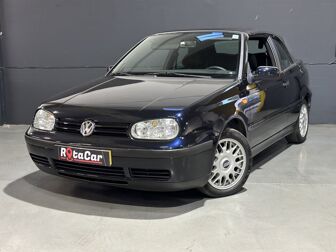 VOLKSWAGEN Golf 1.6 Trendline