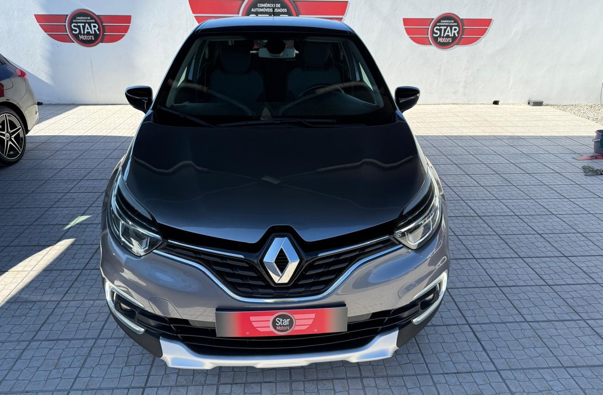 RENAULT Captur 0.9 TCe Exclusive