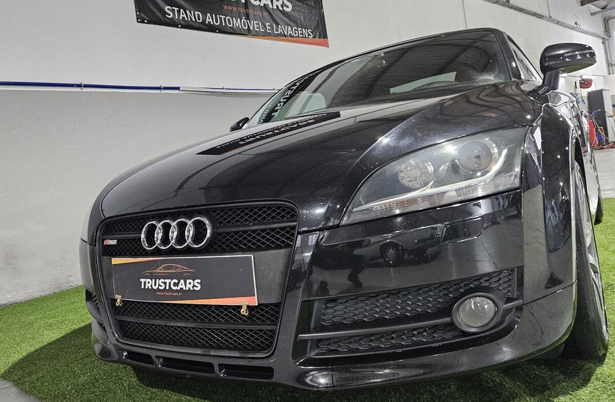 AUDI TT 2.0 TFSi quattro S tronic