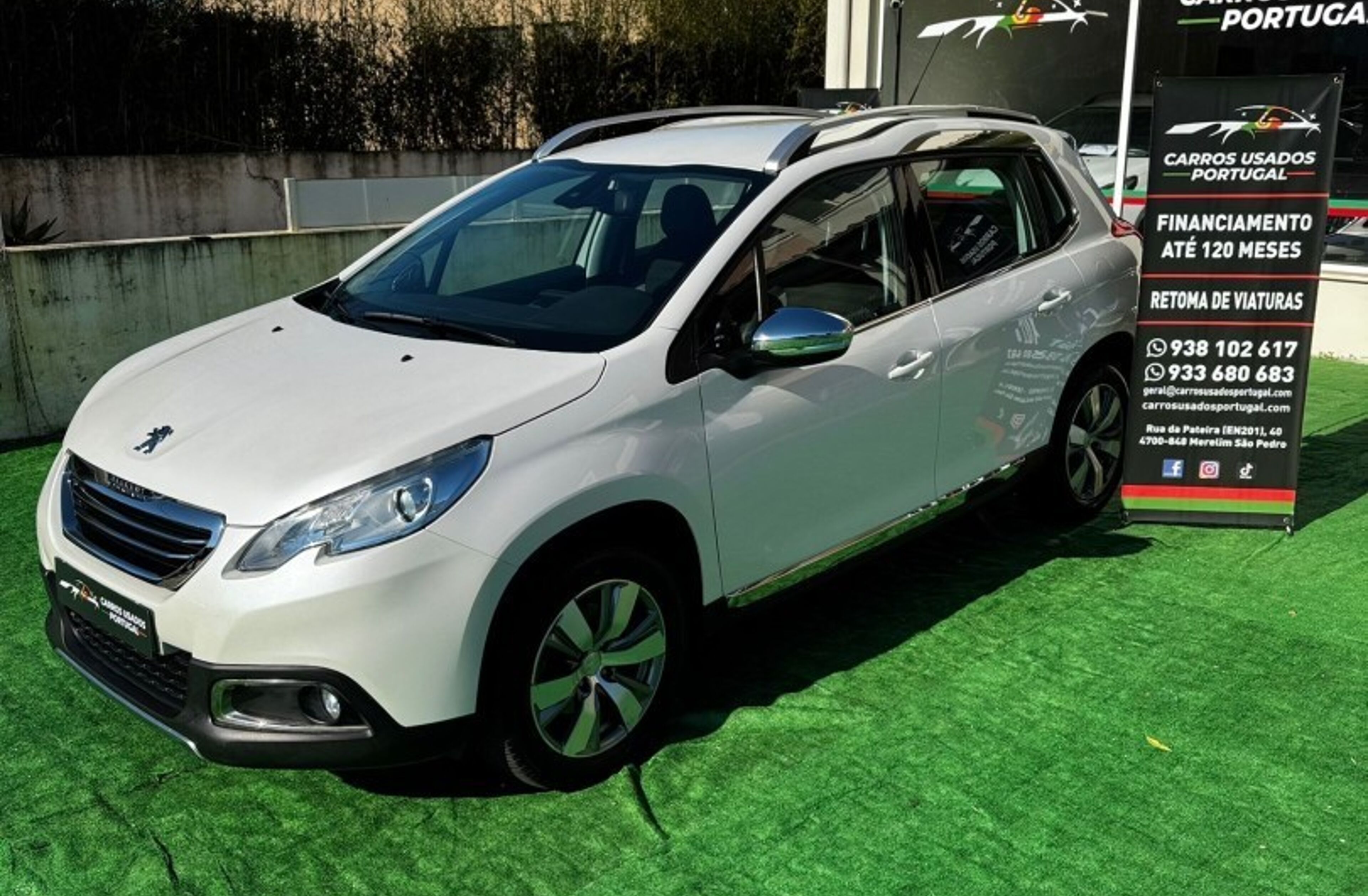 PEUGEOT 2008 1.2 PureTech Allure