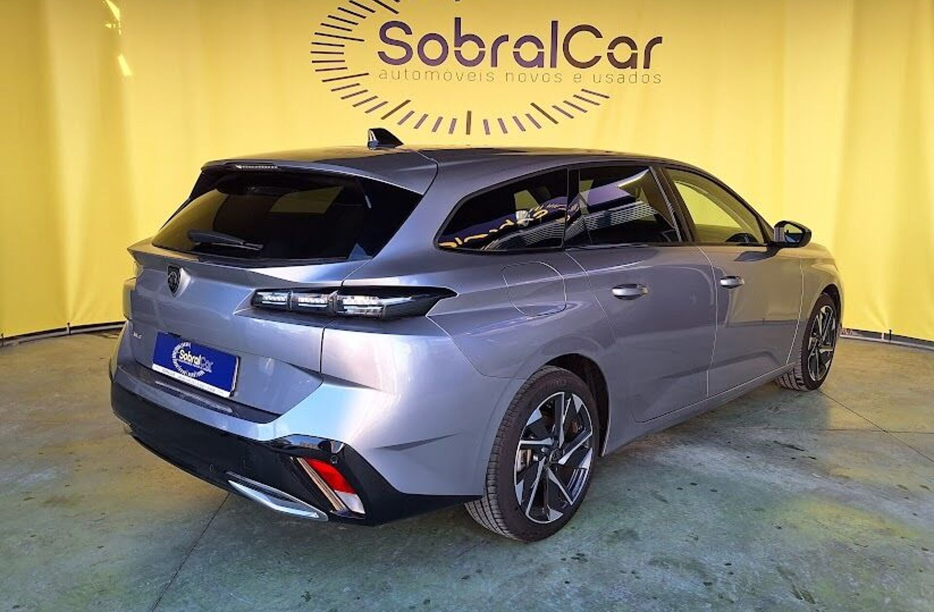 PEUGEOT 308 SW 1.2 PureTech Allure