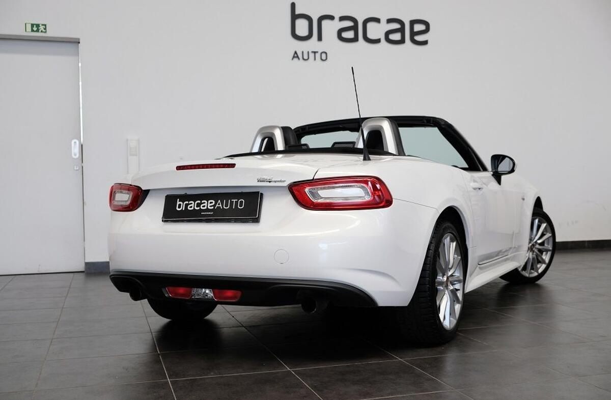 FIAT 124 Spider 1.4 T Multiair