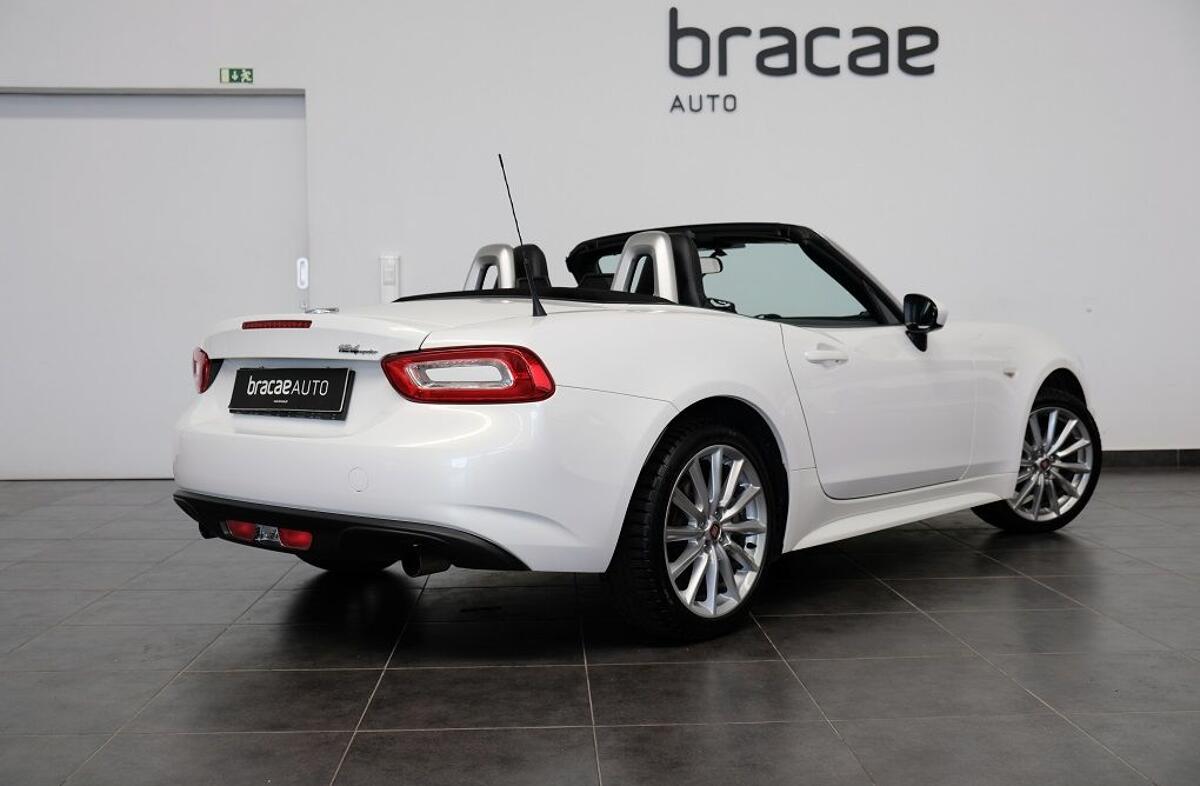 FIAT 124 Spider 1.4 T Multiair