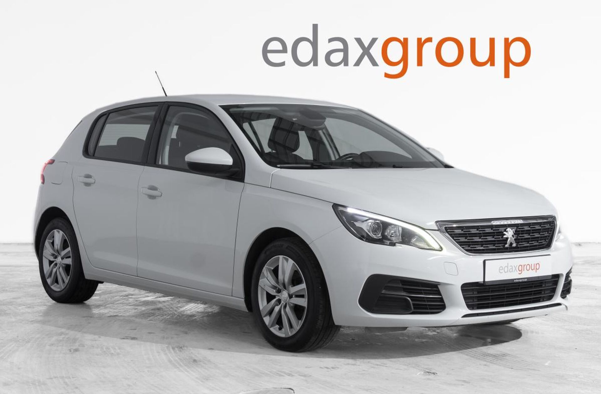 PEUGEOT 308 1.5 BlueHDi Business Line