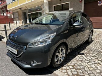 PEUGEOT 208 1.2 VTi Active